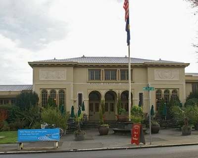 Необычные отели. Mcmenamins Kennedy School Необычные отели. Mcmenamins Kennedy School