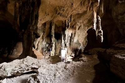 Символ Краби - пещера у Кхао Кханап Нам