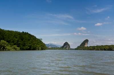 Символ Краби - пещера у Кхао Кханап Нам