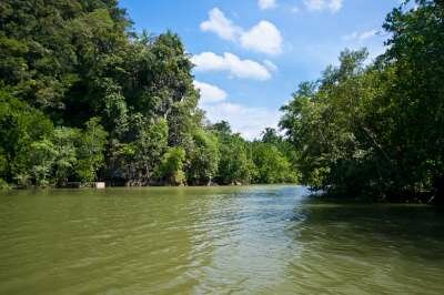 Символ Краби - пещера у Кхао Кханап Нам