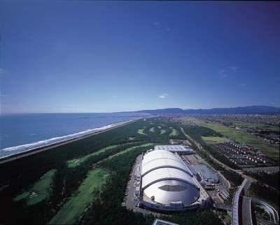 "Океанский купол" - самый большой аквапарк в мире "Океанский купол" - самый большой аквапарк в мире