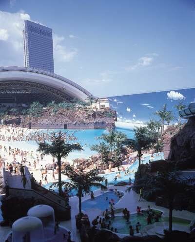 "Океанский купол" - самый большой аквапарк в мире "Океанский купол" - самый большой аквапарк в мире