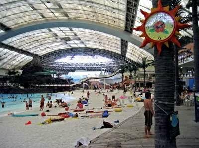 "Океанский купол" - самый большой аквапарк в мире "Океанский купол" - самый большой аквапарк в мире