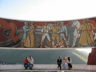 Мемориальный комплекс Зайсан