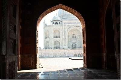 Прогулка по Тадж Махалу