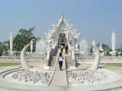 Белый храм Wat Rong Khun