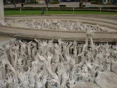Белый храм Wat Rong Khun