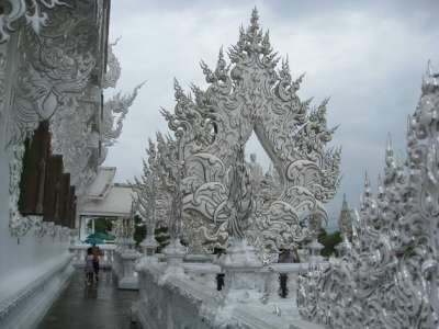 Белый храм Wat Rong Khun
