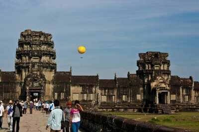 Ангкор Ват — древнее наследие кхмеров Ангкор Ват — древнее наследие кхмеров