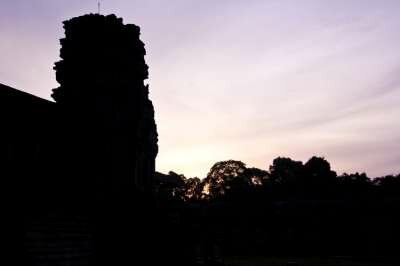 Ангкор Ват — древнее наследие кхмеров Ангкор Ват — древнее наследие кхмеров