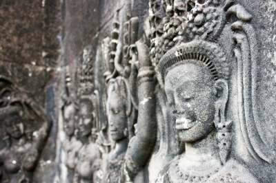 Ангкор Ват — древнее наследие кхмеров Ангкор Ват — древнее наследие кхмеров