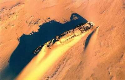 Берег скелетов