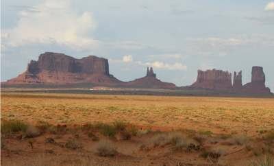 Долина монументов