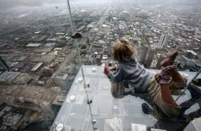 Небоскреб Willis Tower (Sears Tower) Небоскреб Willis Tower (Sears Tower)