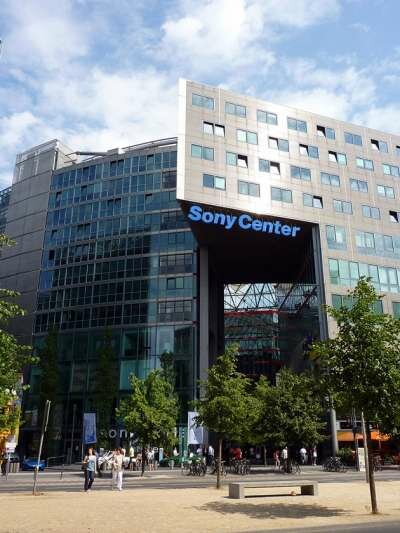 Sony Center в Берлине Sony Center в Берлине