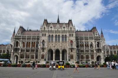 Здание парламента Венгрии