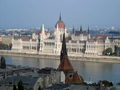 Здание парламента Венгрии